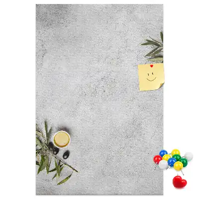 Tableau de liège décoratif avec motif de fond en béton et olives