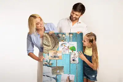 Image tableau en liège Chapeau d'été et tongs