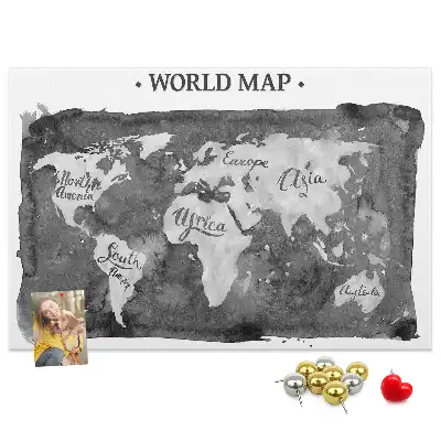 Tableau d’affichage en liège Carte du monde rétro