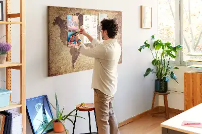 Tableau de liège Le monde dans un style cartographique ancien