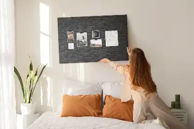 Tableau d’affichage en liège Mur de briques sombre