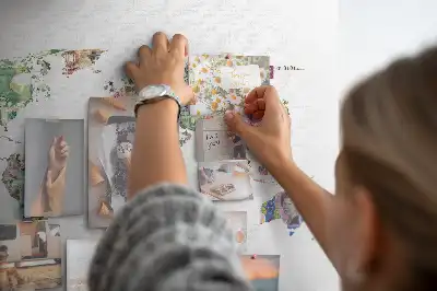 Tableau d’affichage en liège Carte schématique du globe