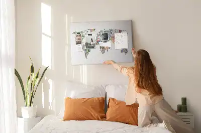 Tableau d’affichage en liège Carte schématique du globe