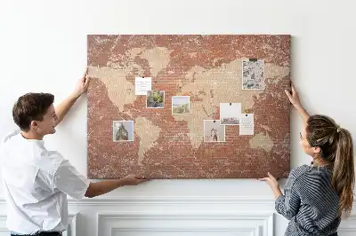 Tableau d’affichage en liège Carte du Monde sur brique