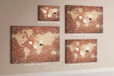Tableau d’affichage en liège Carte du Monde sur brique