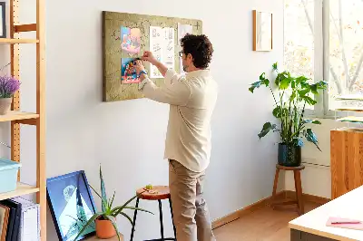 Tableau de liège Carte du monde vieillie pour le mur