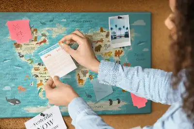 Tableau en liège déco Carte illustrée avec faune