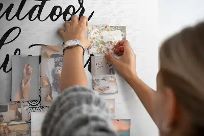 Tableau de liège Aventure hors de la maison