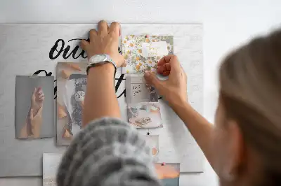 Tableau de liège Aventure hors de la maison