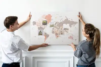 Tableau de liège Carte détaillée du monde