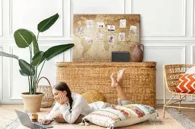Tableau de liège Carte des continents vieillie
