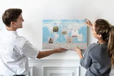 Tableau de liège Illustration de la carte des continents