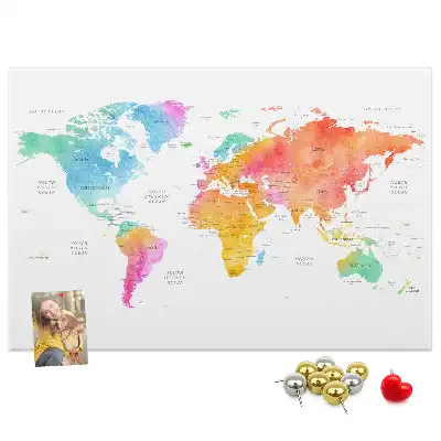 Tableau d’affichage en liège Carte du monde à l'aquarelle