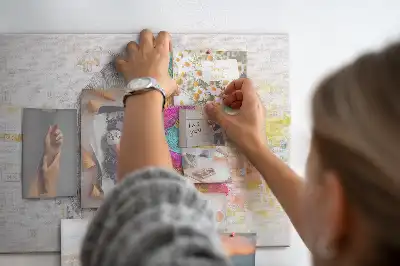 Tableau en liège déco Esprit créatif graphique