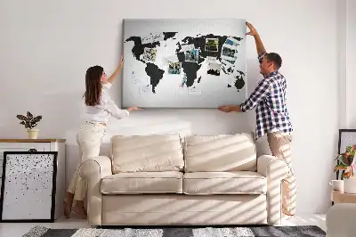 Tableau de liège Contour sombre des continents