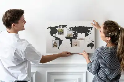 Tableau de liège Contour sombre des continents