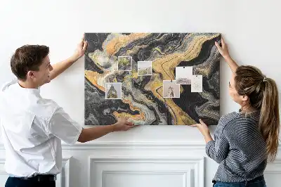 Tableau d’affichage en liège Structure rocheuse dorée