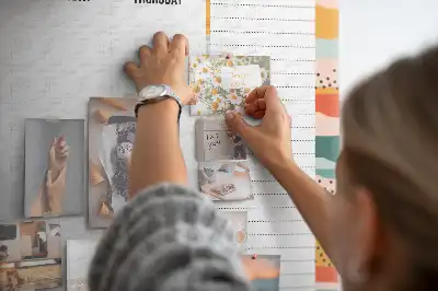 Tableau d’affichage en liège Planificateur de la semaine rétro