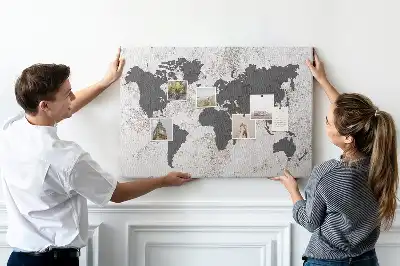 Tableau d’affichage en liège Contour brut des continents