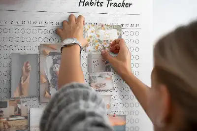 Tableau d’affichage en liège Fiche de développement des habitudes