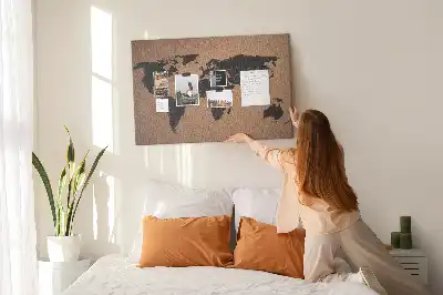 Tableau de liège Contour minimaliste des continents