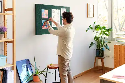 Tableau d’affichage en liège avec motif de feuilles