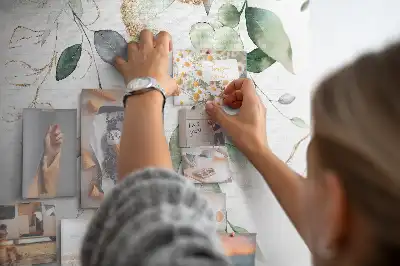 Tableau d’affichage en liège motif feuilles et plantes