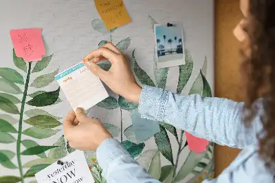 Tableau d’affichage en liège motif feuilles aquarelle