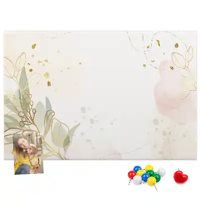 Tableau d’affichage en liège avec motif graphique linéaire doré