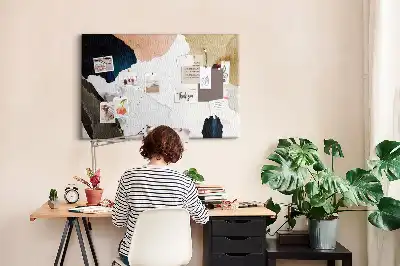 Tableau d’affichage en liège avec motifs picturaux colorés