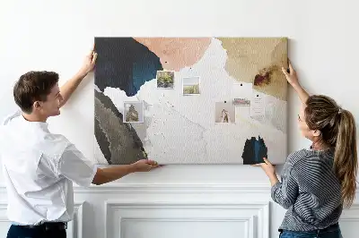 Tableau d’affichage en liège avec motifs picturaux colorés