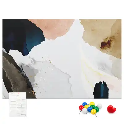 Tableau d’affichage en liège avec motifs picturaux colorés