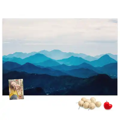 Tableau d'affichage en liège motif aquarelle montagnes