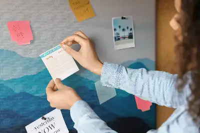 Tableau d'affichage en liège motif aquarelle montagnes