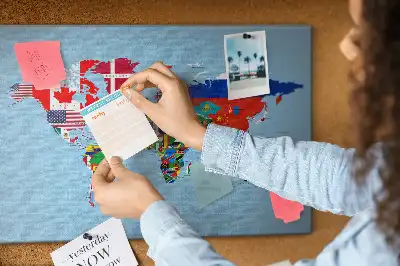 Tableau d’affichage en liège Pays avec bannières