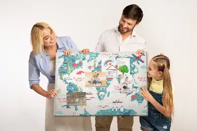 Carte du monde illustrée sur tableau en liège
