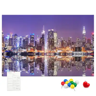 Tableau d’affichage en liège New York la nuit