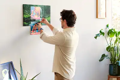 Tableau de liège Cascade parmi la mousse