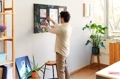 Tableau en liège décoratif avec cadre naturel