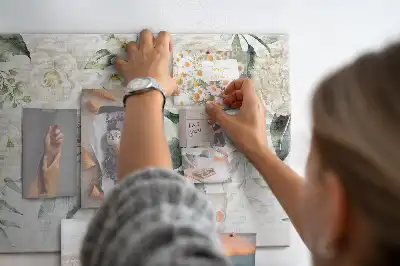 Tableau d'affichage en liège motif Fleurs