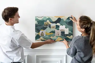 Tableau d'affichage en liège avec illustration de montagnes