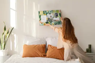 Tableau d’affichage en liège motif fleurs aquarelle