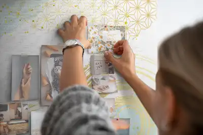 Tableau de liège à motif graphique décoratif