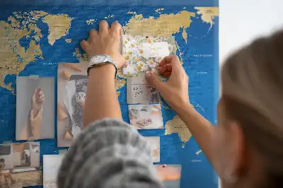 Tableau en liège décoratif carte du monde