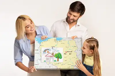Tableau d'affichage en liège avec carte politique de la Pologne