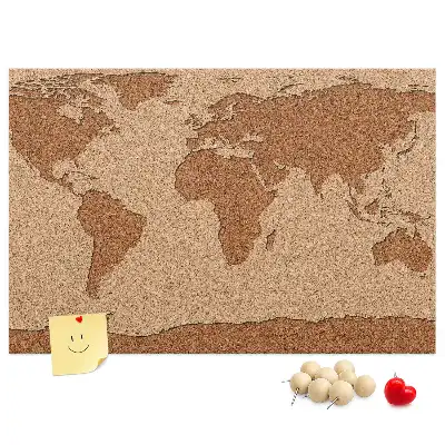 Tableau de liège en forme de carte du monde