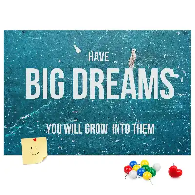 Tableau d’affichage en liège avec texte de motivation