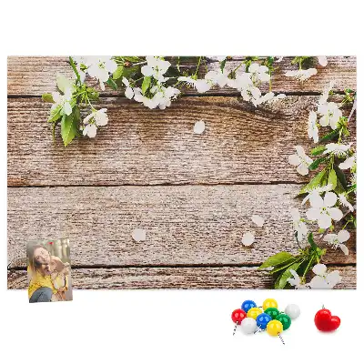 Tableau en liège décoratif avec motif de fleurs sur bois