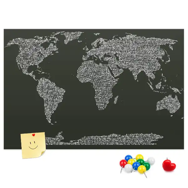 Tableau d'affichage en liège avec les noms des continents