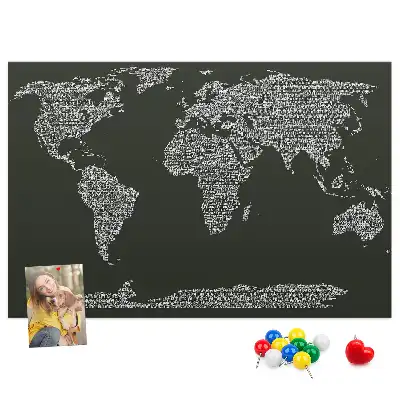 Tableau d'affichage en liège avec les noms des continents